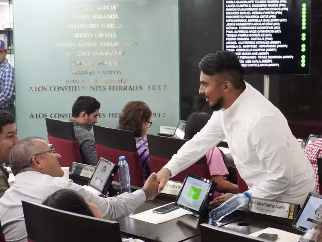 Elías Baeza, Fabricio Pérez, Ramón Santini y Rigoberto Figueroa reciben salario superior a los 41 mp.