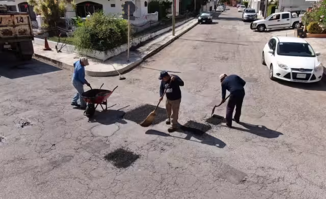 En lo que va de la administración actual se han reparado 121 mil 233 socavones