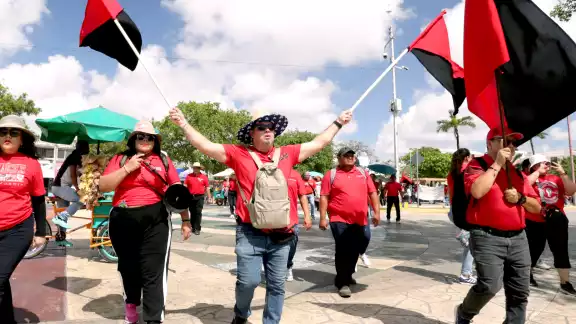 Recaudarán fondos para viajar a CDMX y unirse a las movilizaciones de la Coordinadora Nacional de Trabajadores de la Educación