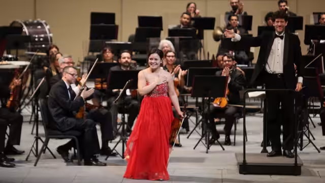 La violinista venezolana será invitada de la Orquesta Sinfónica.