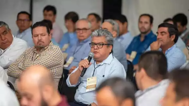 El próximo titular de la Empresa Productiva del Estado (EPE), Víctor Rodríguez, es cercano a la futura presidenta Claudia Sheinbaum.