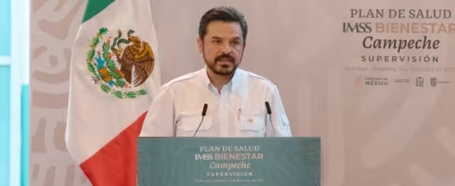 Zoé Robledo, titular del IMSS