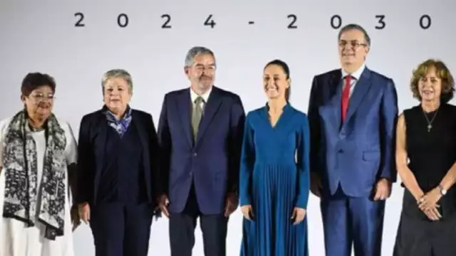 El embajador Ken Salazar felicitó a los nuevos miembros del próximo gabinete presidencial y le ofrecio trabajar en metas compartidas