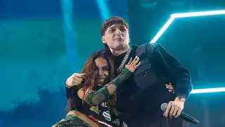 Peso Pluma y Anitta tendrían romance, internautas aseguran que están juntos de vacaciones