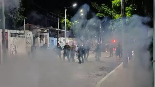 “Nadie puede hacerse justicia por mano propia”: Policía de Carmen tras disturbios en colonia 23 de Julio