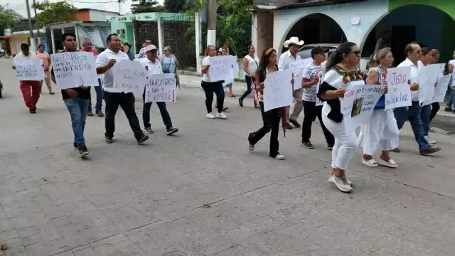 Parientes y ciudadanos marchan para exigir que no quede impune la muerte de la joven luego de un accidente