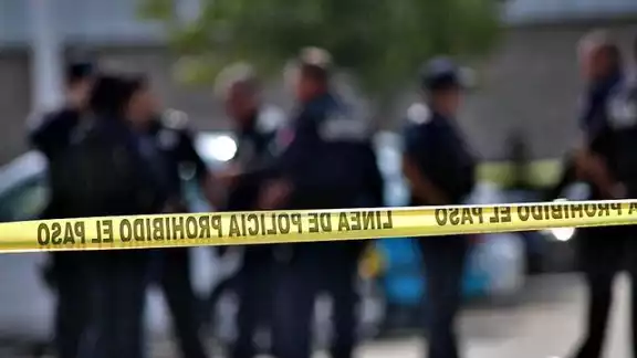 Autoridades de León localizan bolsas con restos humanos afuera de una vivienda