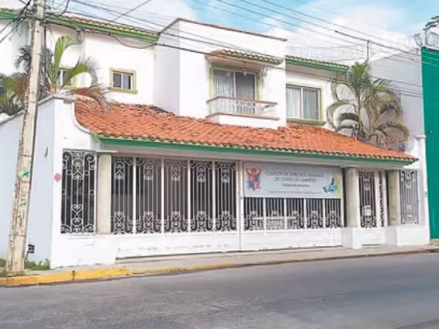 Presentó una queja por presunta violencia física y psicológica del personal del Juzgado Primero del Ramo Familiar