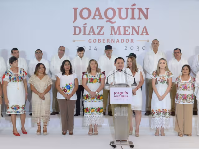 Joaquín Díaz Mena presentó la segunda parte del Gabinete Ampliado