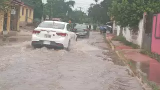 Fuertes lluvias causaron inundaciones y apagones en Kantunilkín