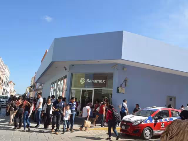 Bancos suspenden servicio el 17 de marzo; cajeros y banca digital operarán