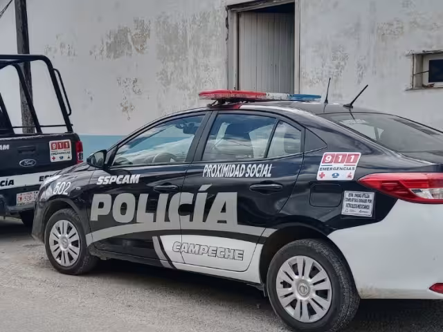 El hombre fue atendido por lesiones en su cuello y pierna izquierda