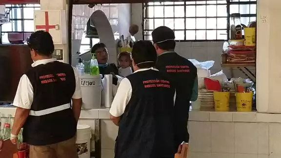Se han realizado alrededor de 100 visitas diarias a negocios de alimentos Se han realizado alrededor de 100 visitas diarias a negocios de alimentos