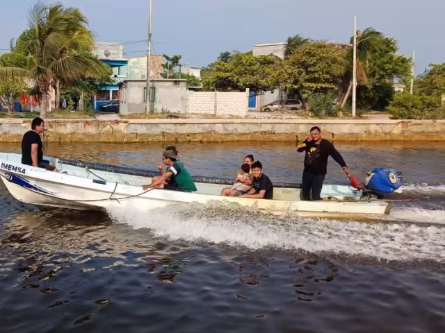 En campaña, el reelecto alcalde garantizó un puente en Arroyo Grande, palapas en los muelles y banquetas para atraer visitantes, lo que embellecerá El Limonar