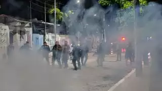 “Nadie puede hacerse justicia por mano propia”: Policía de Carmen tras disturbios en colonia 23 de Julio