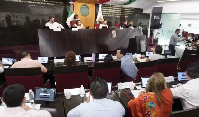 Morena impulsa reformas por austeridad y responsabilidad financiera en Campeche