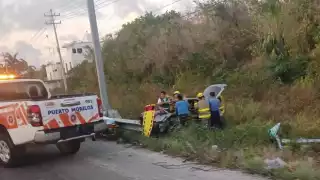 Hombre resulta lesionado tras impactarse a exceso de velocidad, iba rumbo a Cancún