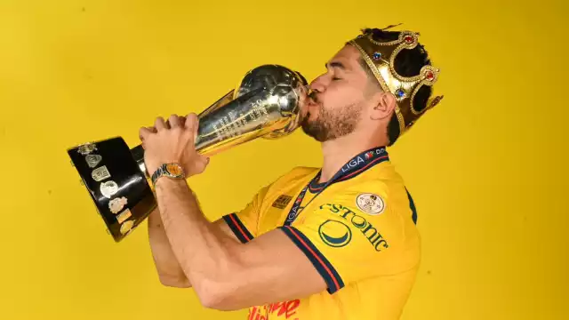 ¿Cuántos títulos tiene América respecto a Chivas, Pumas y Cruz Azul?