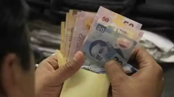 Empresas deberán cumplir con el pago de aguinaldo antes del 20 de diciembre. Empresas deberán cumplir con el pago de aguinaldo antes del 20 de diciembre.