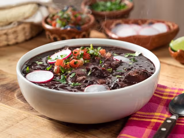 Los lunes son especiales en Campeche por el clásico frijol con puerco.