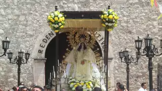 Tradicional procesión terrestre de la Virgen de las Mercedes recorre Champotón
