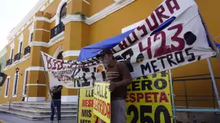 Vuelven los plantones al Ayuntamiento de Campeche: tortillero exigen regulación a mototortilleros