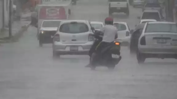 Las fiestas patrias en Campeche estarán marcadas por lluvias intensas y tormentas eléctricas. Las fiestas patrias en Campeche estarán marcadas por lluvias intensas y tormentas eléctricas.