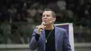 Ellos son los famosos que han estado internados en la clínica de Julio César Chávez