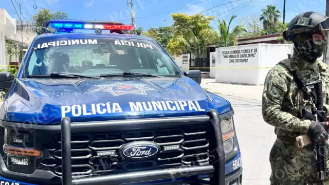 Los presuntos responsables huyeron a bordo de una motocicleta