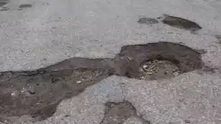   Viajeros de Atasta y Carmen se juegan la vida ante pésimas carreteras       