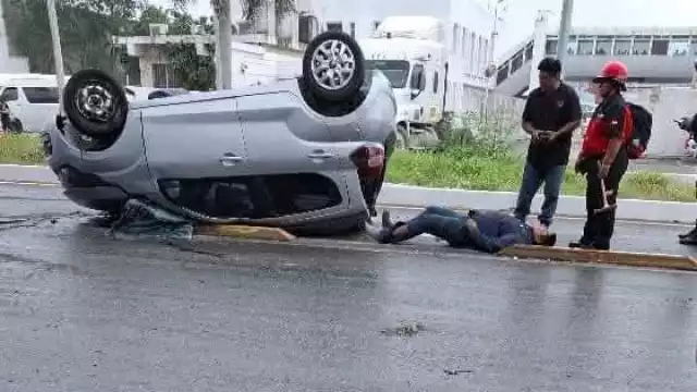 El conductor resultó con lesiones de consideración.