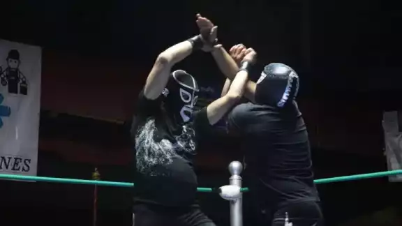 a Comisión de Box y Lucha de Cancún verificará la licencia de Black Shadow II a Comisión de Box y Lucha de Cancún verificará la licencia de Black Shadow II