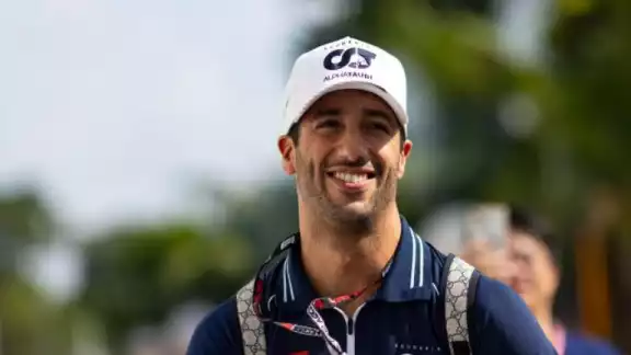 Daniel Ricciardo está fuera de la F1