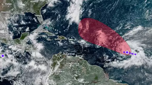 Onda tropical en el Atlántico podría convertirse en ciclón Gabrielle; Conagua alerta 90% de probabilidad