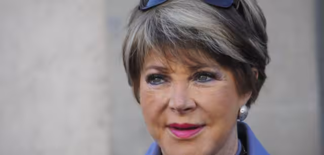 Internautas preocupados por salud de Lolita Ayala tras verla con tanque de oxígeno