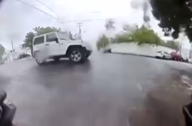 Según el reporte, el conductor contaba con placas del estado de Quintana Roo