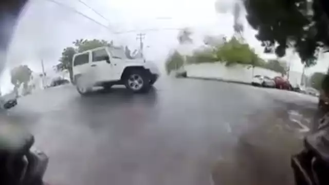 Según el reporte, el conductor contaba con placas del estado de Quintana Roo