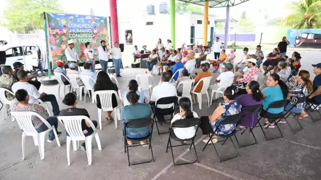 Productores agrícolas y ganaderos pidieron acciones urgentes para enfrentar la sequía.