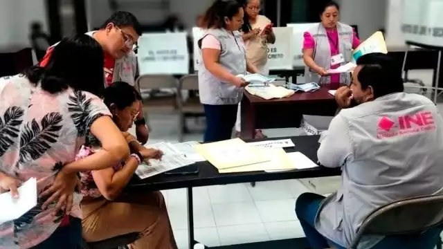 En el ejercicio se trabajó con las boletas y materiales que serán entregados a los votantes