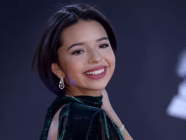 Aseguran que exnovio de Ángela Aguilar envió indirecta a la cantante