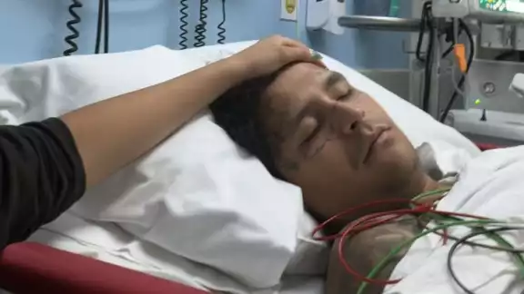 La gira se pospone para noviembre por reposo médico.