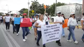 Magisterio de Cancún amenaza con sumarse a paro nacional de 24 horas