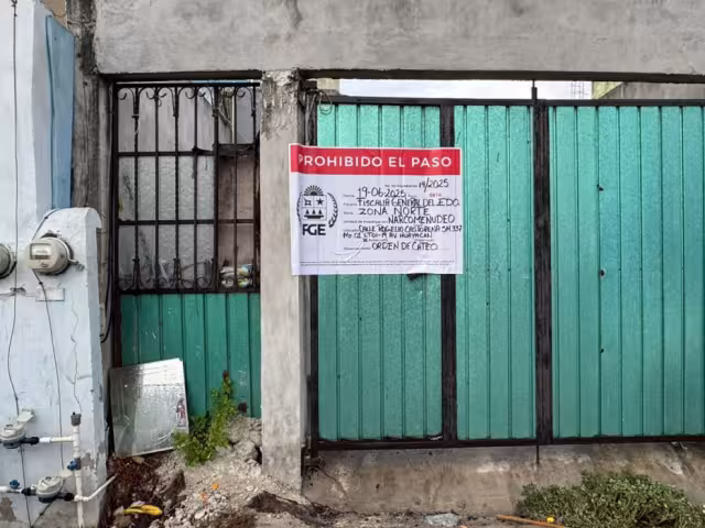 El domicilio ubicado en la Supermanzana 248, en Villas del Mar, fue asegurado tras encontrar narcóticos e indicios relacionados con delitos de alto impacto