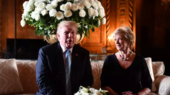 Trump y Linda McMahon