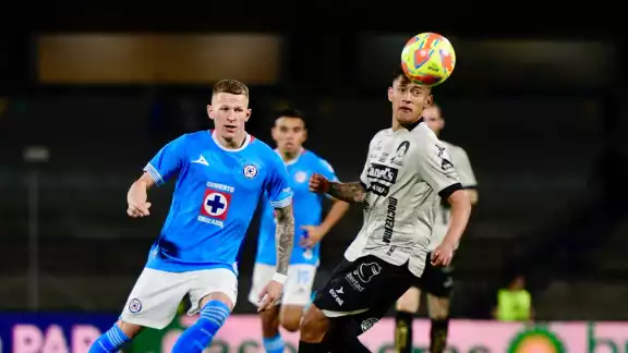 La Máquina se reenconcilia con la afición