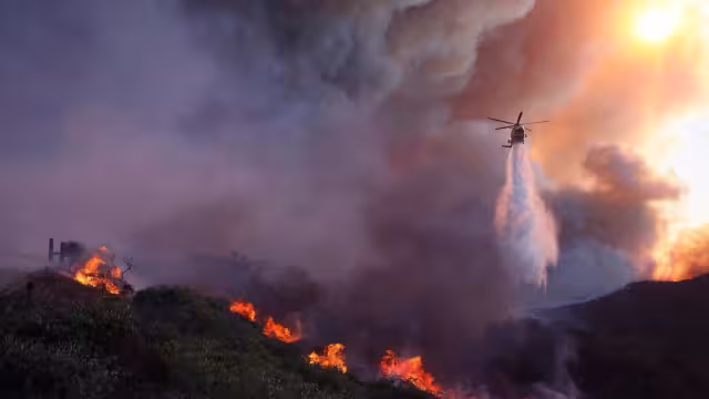 ¿Cuáles fueron las causas de los incendios en Los Ángeles?