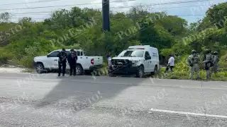 Hallan tres cuerpos con signos de violencia en carretera federal 307, Playa del Carmen