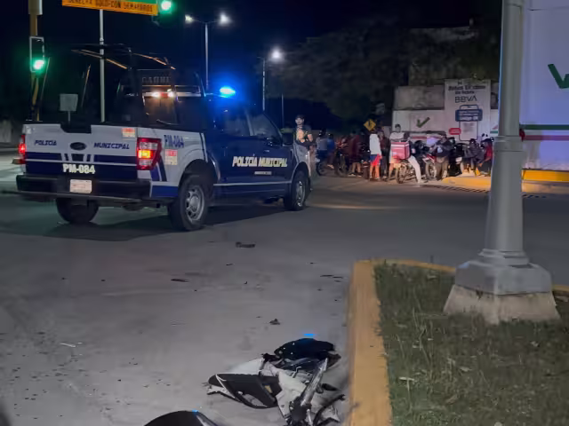 Debido a las lesiones, el joven fue trasladado a un hospital para su atención médica
