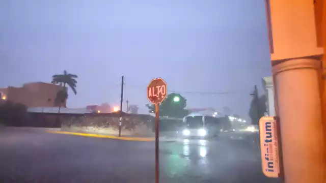 Tarde noche lluviosa en Campeche