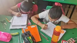 Madres de familia explican que el desembolso diario en sus hijos implica el uso de mototaxis y darles para su desayuno